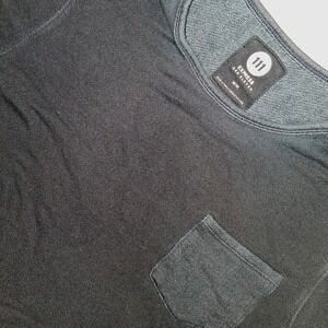 Express One Eleven Men's Long Sleeve‎ Crew Neck Pocket T-Shirt, Size M